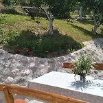 Vakantiehuis Prenociste Na Drini-vikendica 2 *