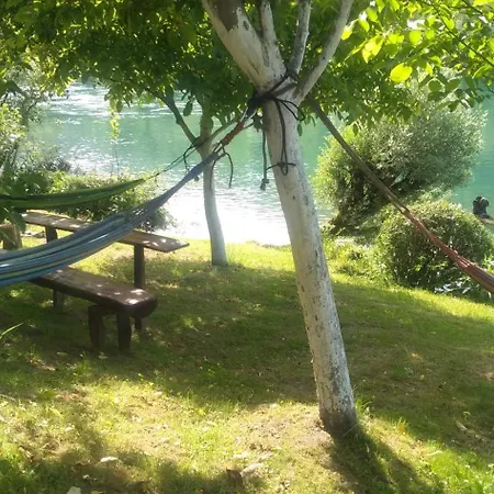 Dom wakacyjny Prenociste Na Drini-vikendica 2