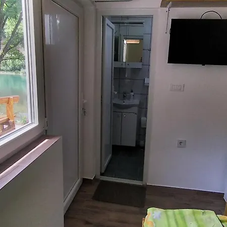 Nyaraló Prenociste Na Drini-vikendica 2