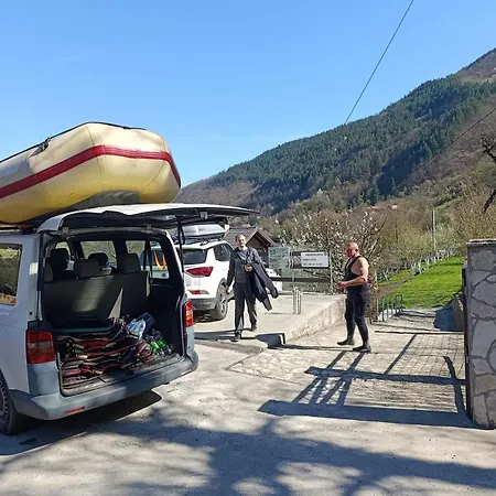 Prenociste Na Drini-vikendica 2