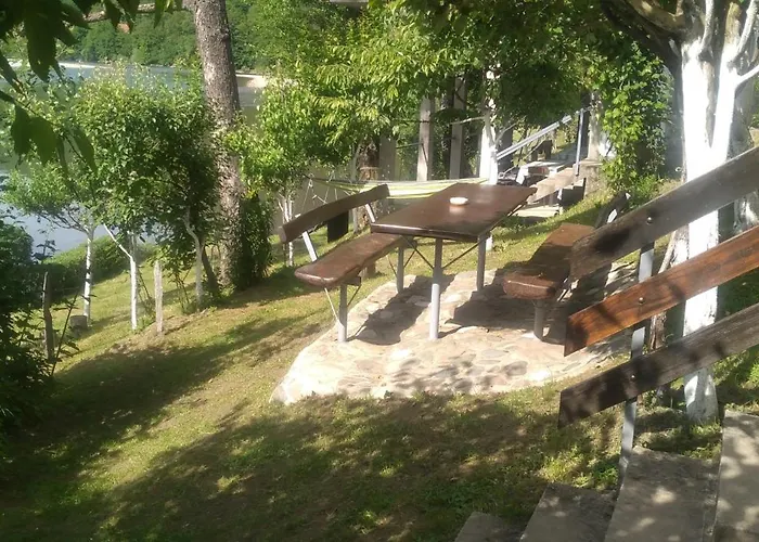 Prenociste Na Drini-vikendica 2 Semesterbostad