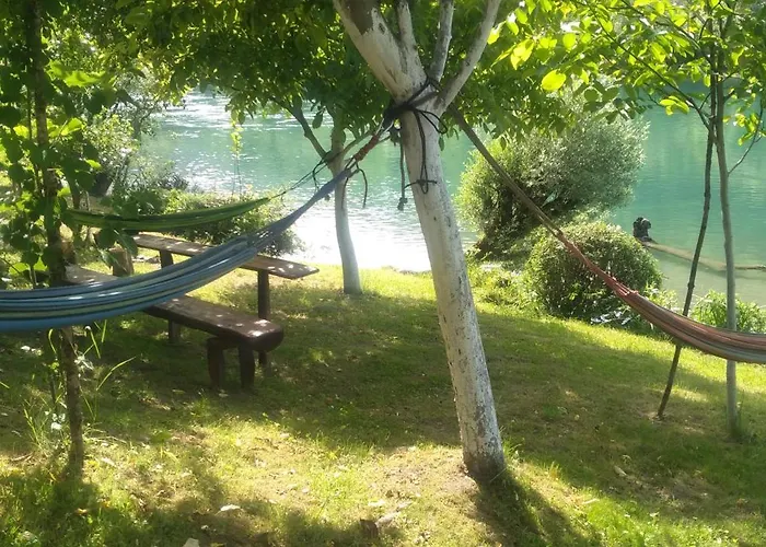 Semesterbostad Prenociste Na Drini-vikendica 2