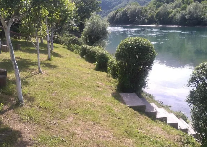 Prenociste Na Drini-vikendica 2