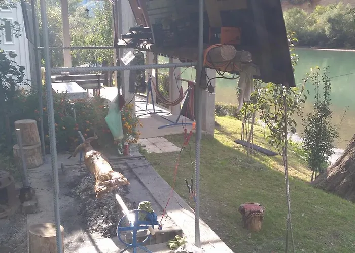 Semesterbostad Prenociste Na Drini-vikendica 2