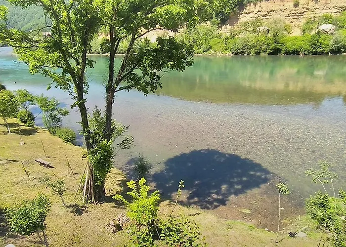 Prenociste Na Drini-vikendica 2 Semesterbostad *